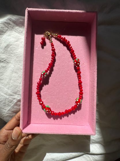 Strawberry Kette